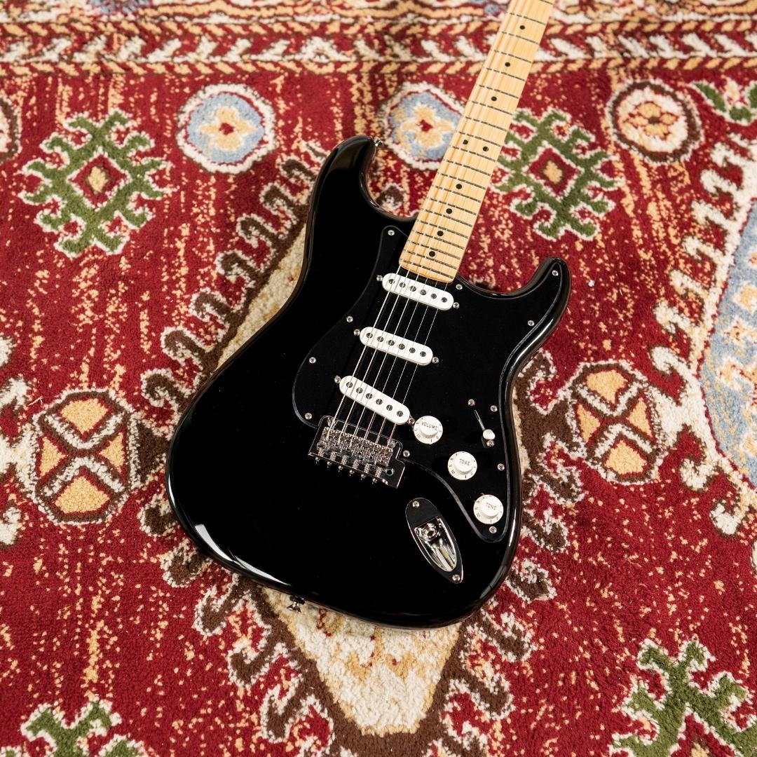 Fender fsr on sale stratocaster black