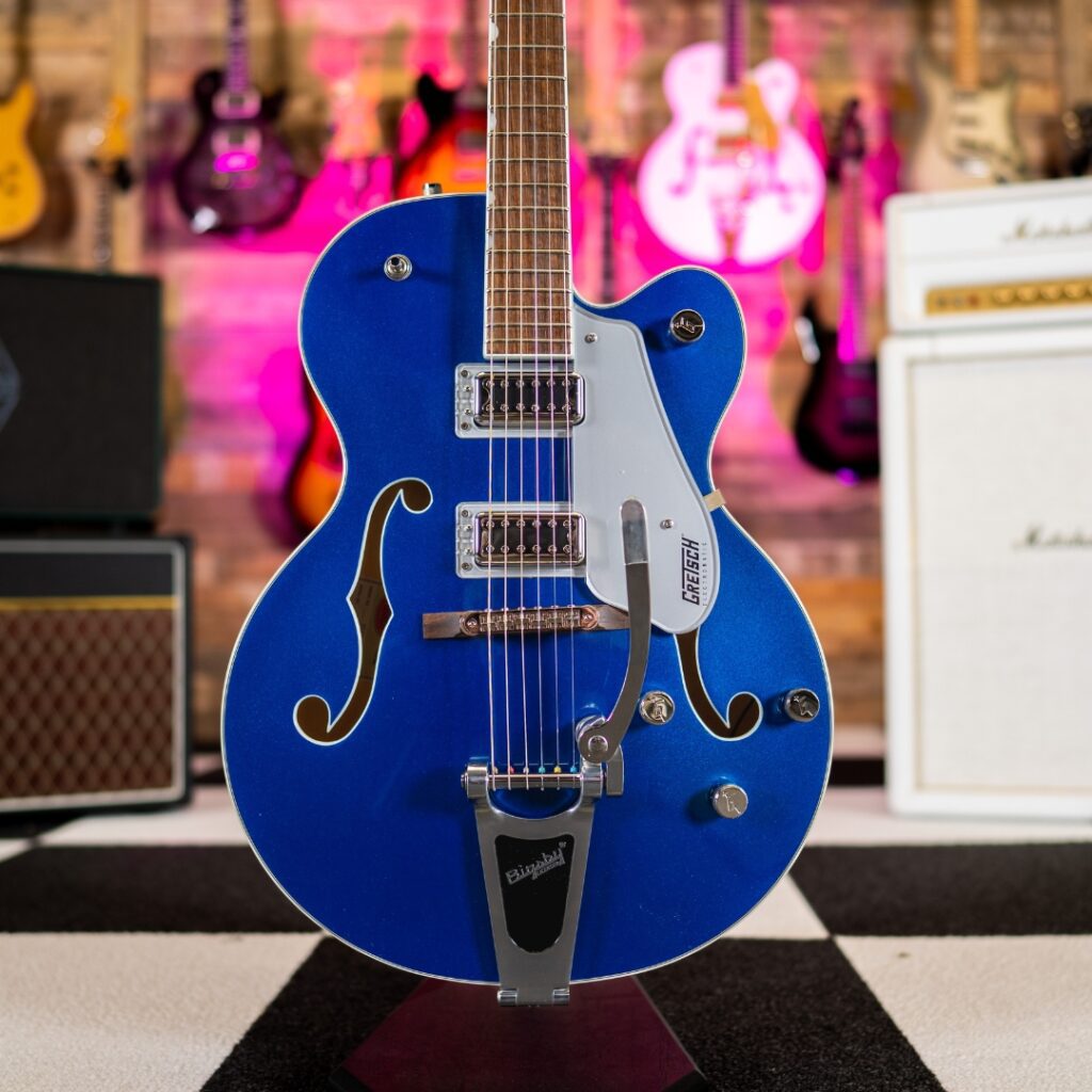 gretsch-g5420t-electromatic-classic-in-azure-metallic-3-the-guitar