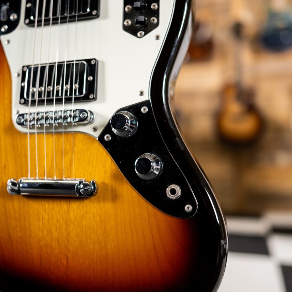 1995 Fender MIJ Jaguar Special HH in 3Tone Sunburst The Guitar