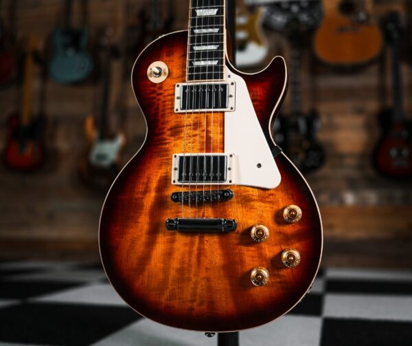 Gibson Les Paul Traditional in Tobacco Sunburst - Image 2