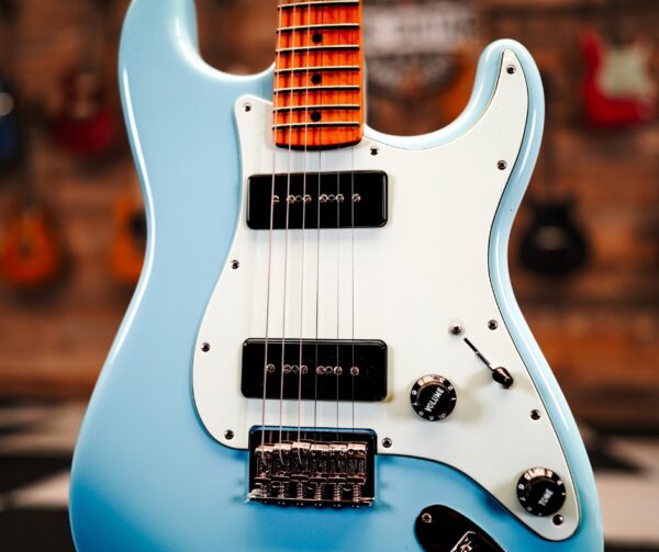 Fender Noventa Stratocaster in Daphne Blue - Image 2