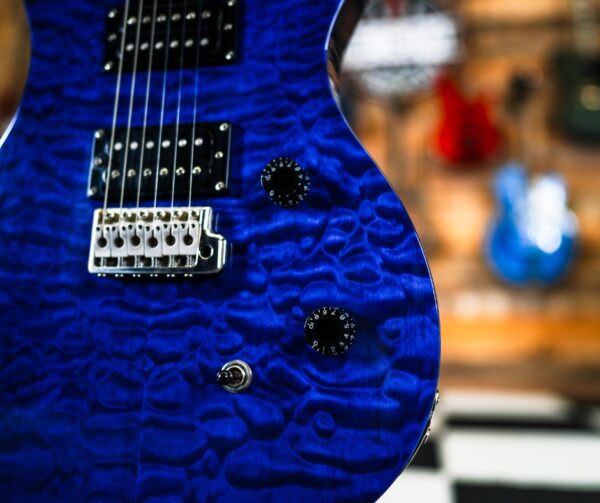 PRS SE Custom 24 Quilt in Ocean Blue - Image 4