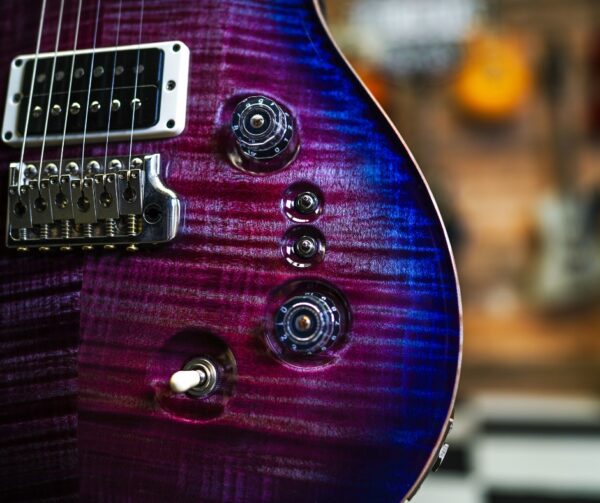 PRS 35th Anniversary Custom 24 in Violet Blue Burst - Image 4