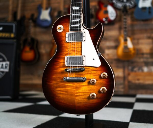 Gibson Les Paul Traditional in Tobacco Sunburst Perimeter - Image 2