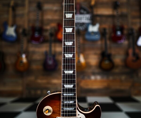 Gibson Les Paul Traditional in Tobacco Sunburst Perimeter - Image 5