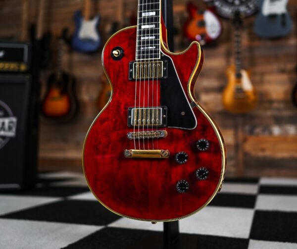 Gibson Les Paul Custom in Wine Red - Image 2