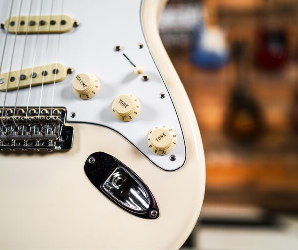 Fender Jimi Hendrix Stratocaster in Olympic White - Image 5