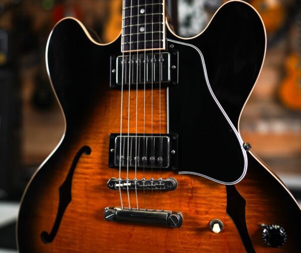 1995 Gibson ES-335 in Vintage Sunburst - Image 4