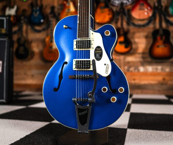 Gretsch G2420T Streamliner in Fairlane Blue - Image 2