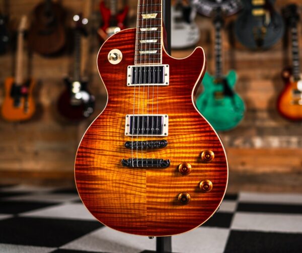 Gibson Les Paul Standard Flash Competition! Same-Day Delivery in the TGM Bus - Image 2