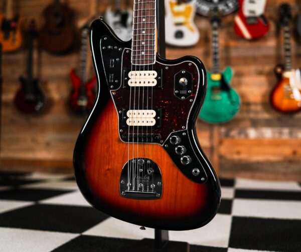 Fender Kurt Cobain Jaguar in 3-Colour Sunburst - Image 2