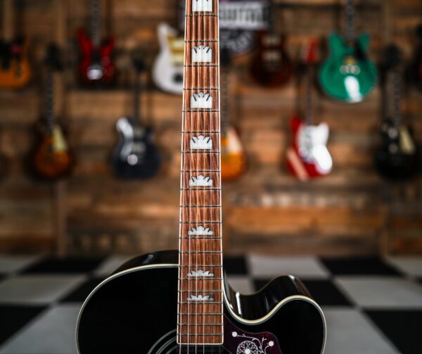 Epiphone EJ200SCE in Black - Image 4