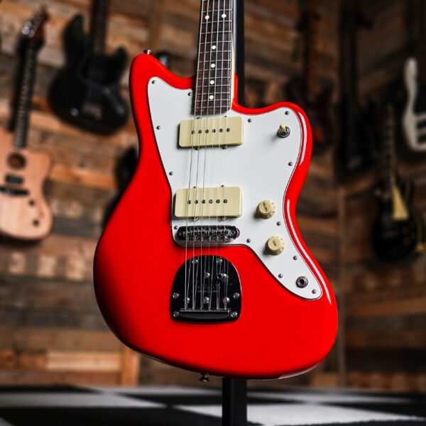 Fender Player II Jazzmaster in Coral Red