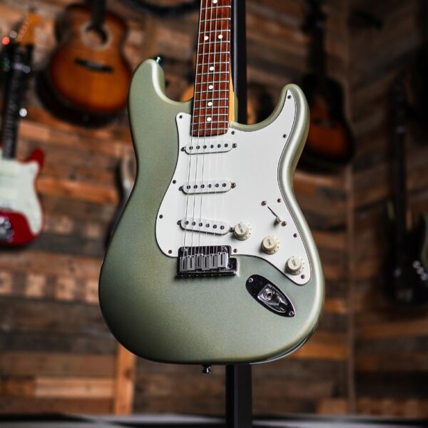 1998 Fender American Standard Stratocaster in Champagne